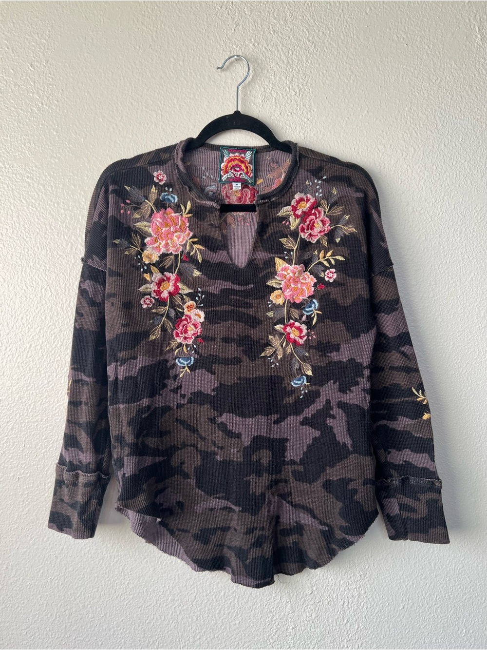 Johnny Was Y2K Style Floral Camo Long-Sleeve Top size  Medium